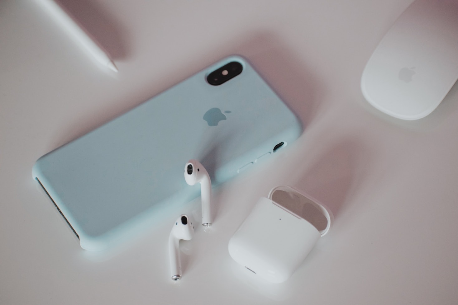 Top 10 Gadgets to Simplify Your Life